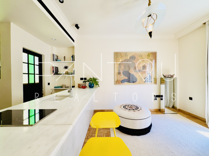 property-img
